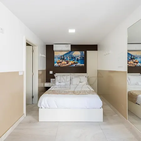Maison d'hôtes - Center Porto Pedroucos (Porto)